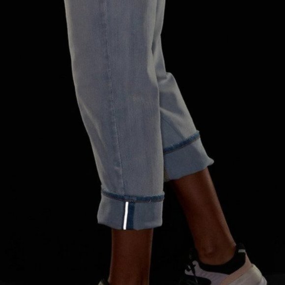 Athleta Sculptek Straight Leg Ankle Jeans size 4T - Picture 3 of 5